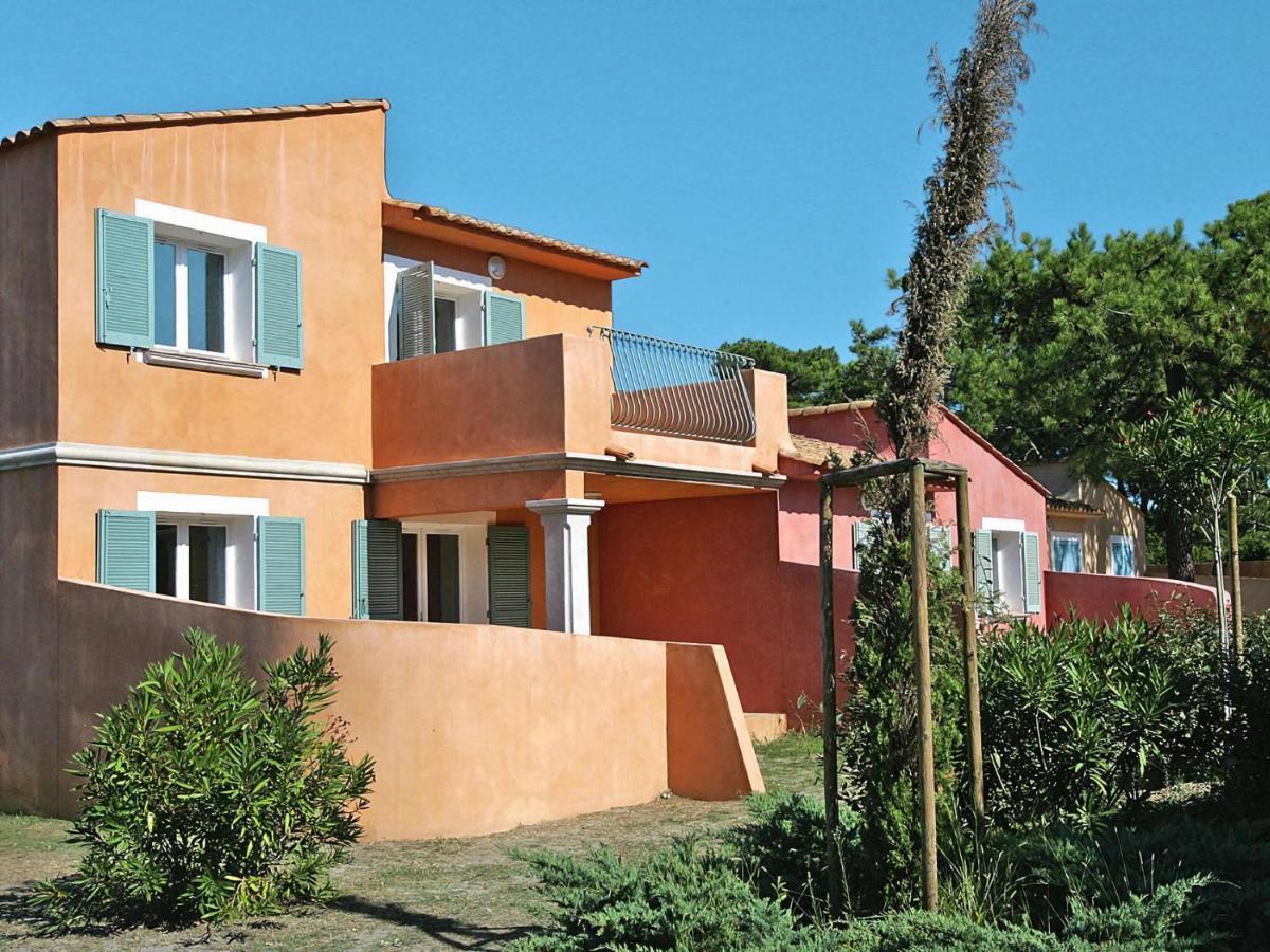 Apartment Near The Sea, Borgo-Plage 博尔戈 外观 照片